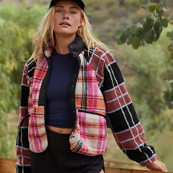 Free People Jackets & Blazers - Free People Hit The Slopes Printed Fleece Jacket - Autumn Combo
